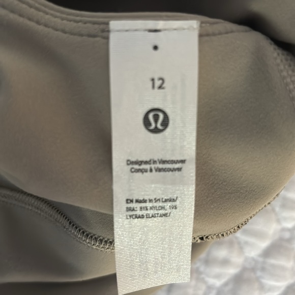 NWT Lululemon Align Asymetrical Bra size 12 - Picture 9 of 11